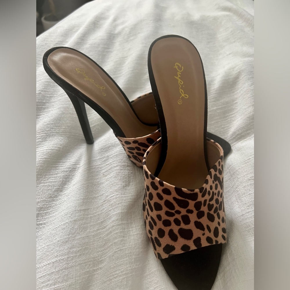 Qupid heel mule sandal